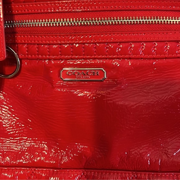 Coach ❤️ Soft Leather Red coach bag patient leather - Picture 4 of 12